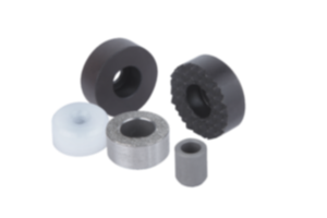 Pinzas e insertos redondos con perforación avellanada Pinzas e insertos redondos con perforación avellanada